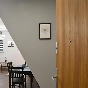 https://mansarda-na-biaoskrniczej5-minut-od-rynku.hotelswroclaw.com