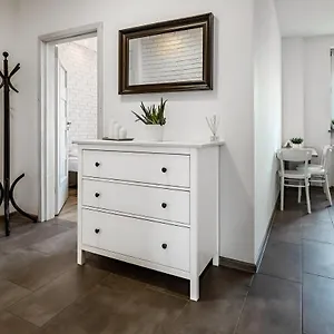 https://pilsudskiego-80-4-minuty-do-dworca-glownego-pkp.hotelswroclaw.com