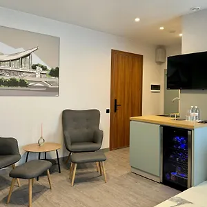 https://be-the-one-hotel.hotels-of-kiev.com