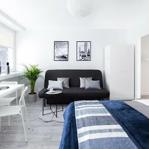 Apartamento Warsawrent Centralna, Varsovia